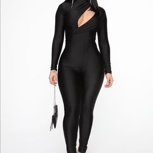 Fashion nova jumpsuit